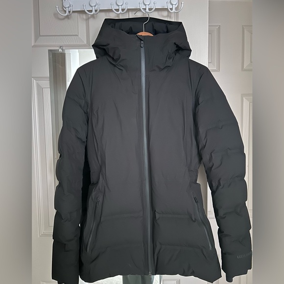lululemon athletica Jackets & Blazers - Lululemon Black Puffer Jacket